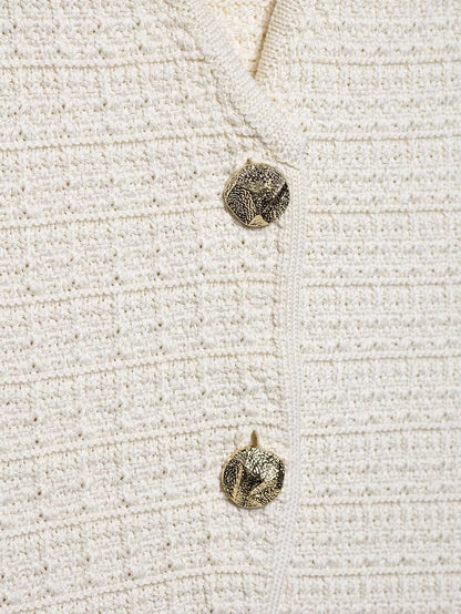 Women’s Knitted Vest with V-Neck and Jewel Buttons – Elegant, Timeless & Versatile