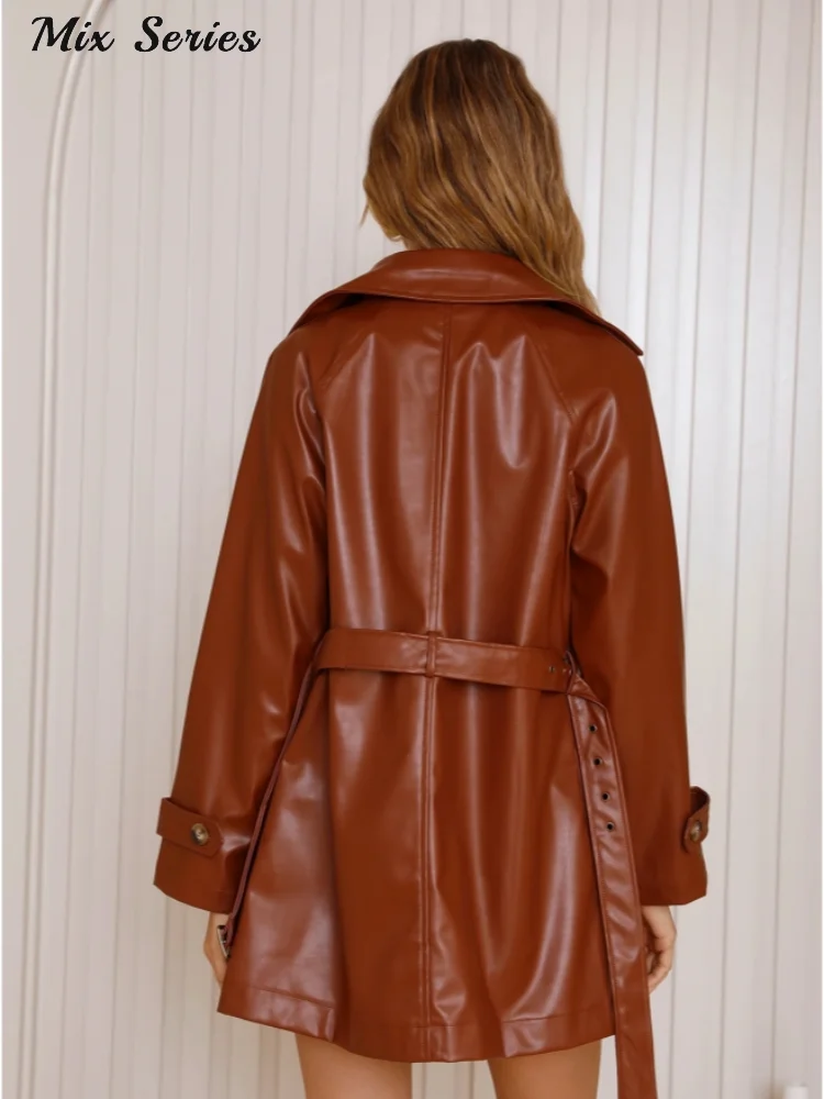 Chic Double-Breasted Faux Leather Jacket – Elevate Your Autumn Wardrobe with Timeless High Street Style!