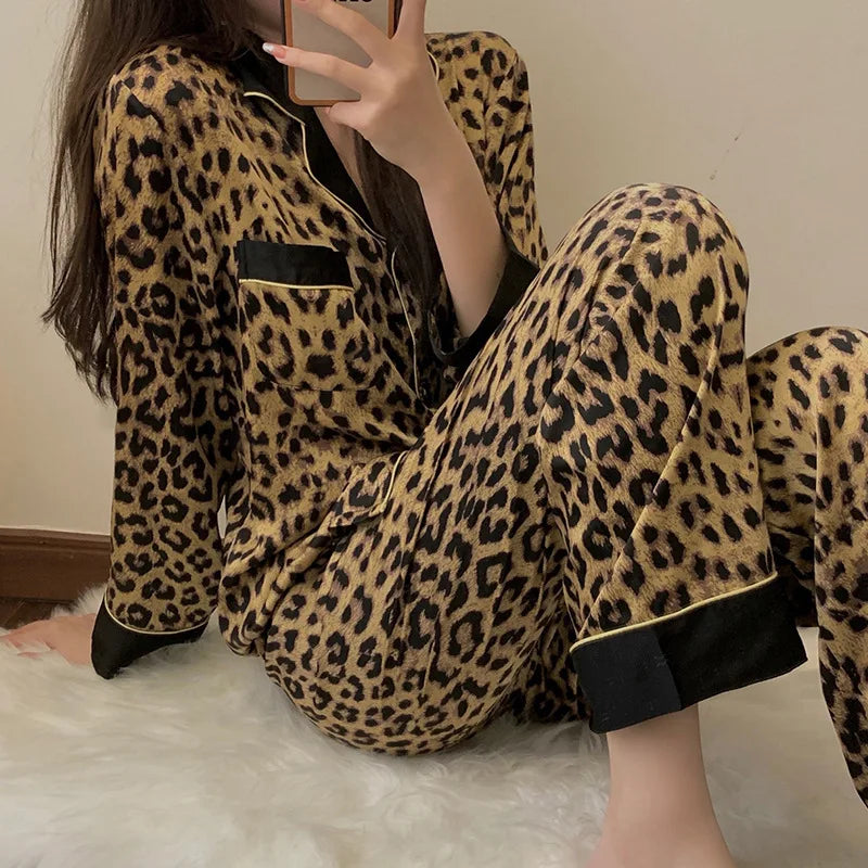 Leopard Print Pajama Set for Women – Elegant Two-Piece Spring & Autumn Homewear