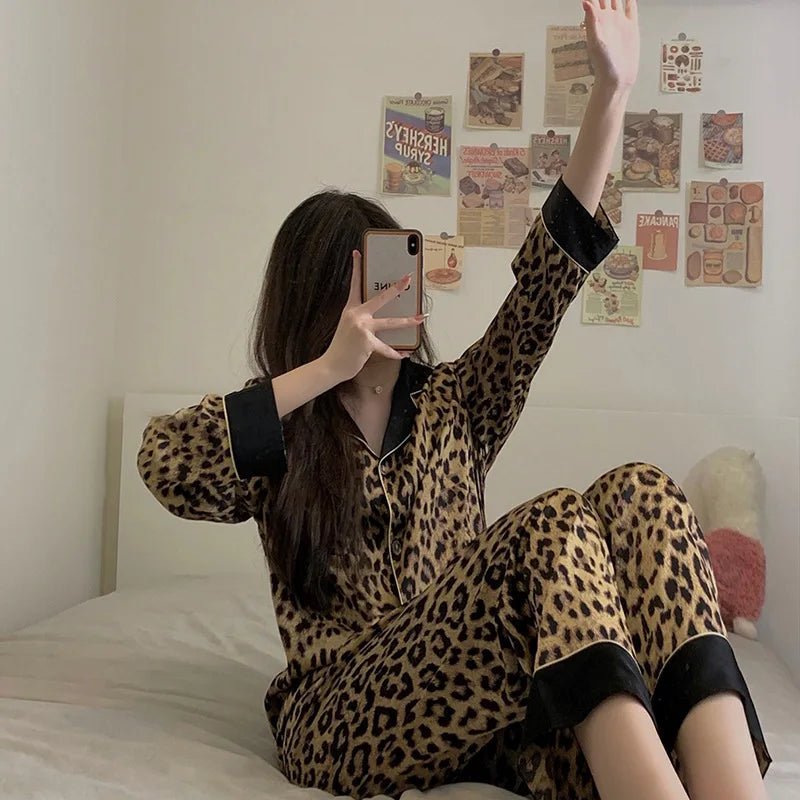 Leopard Print Pajama Set for Women – Elegant Two-Piece Spring & Autumn Homewear