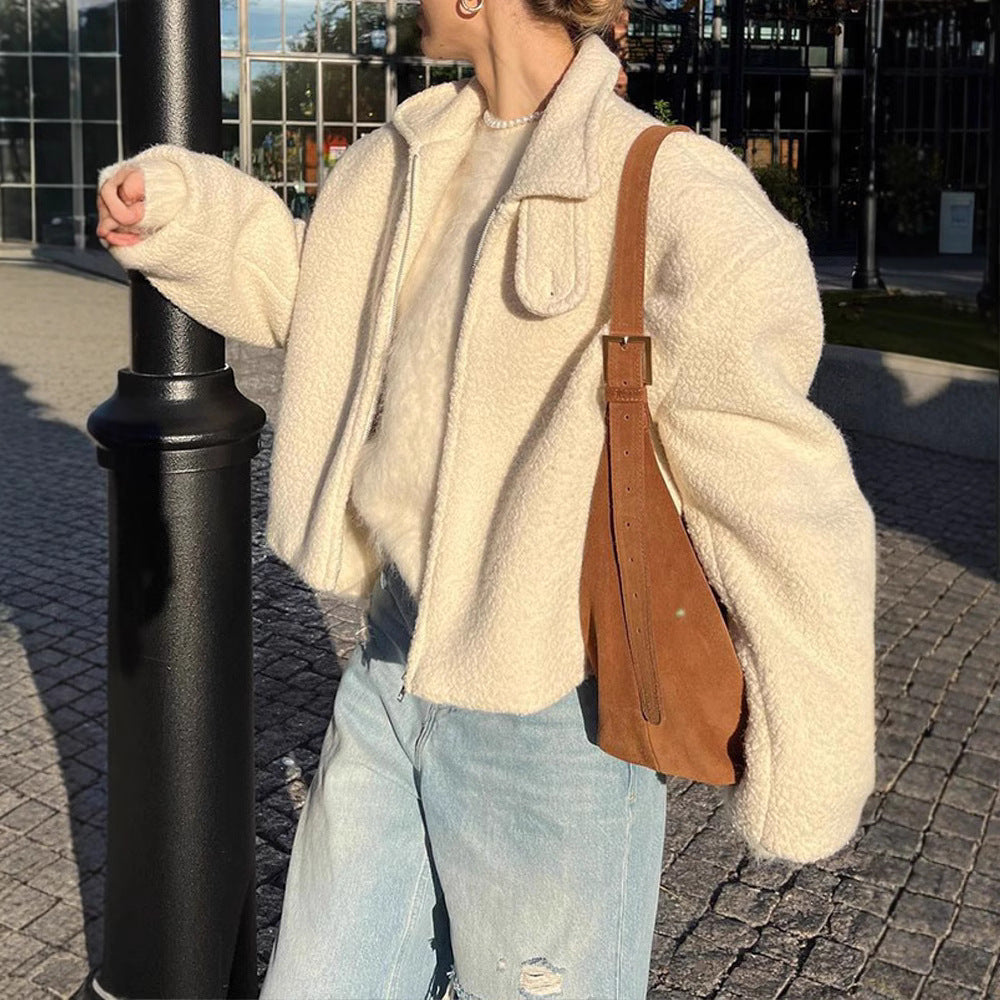 Minimalist Fleece Jacket for Women – Soft and Cozy Lightweight Autumn & Winter Jacket