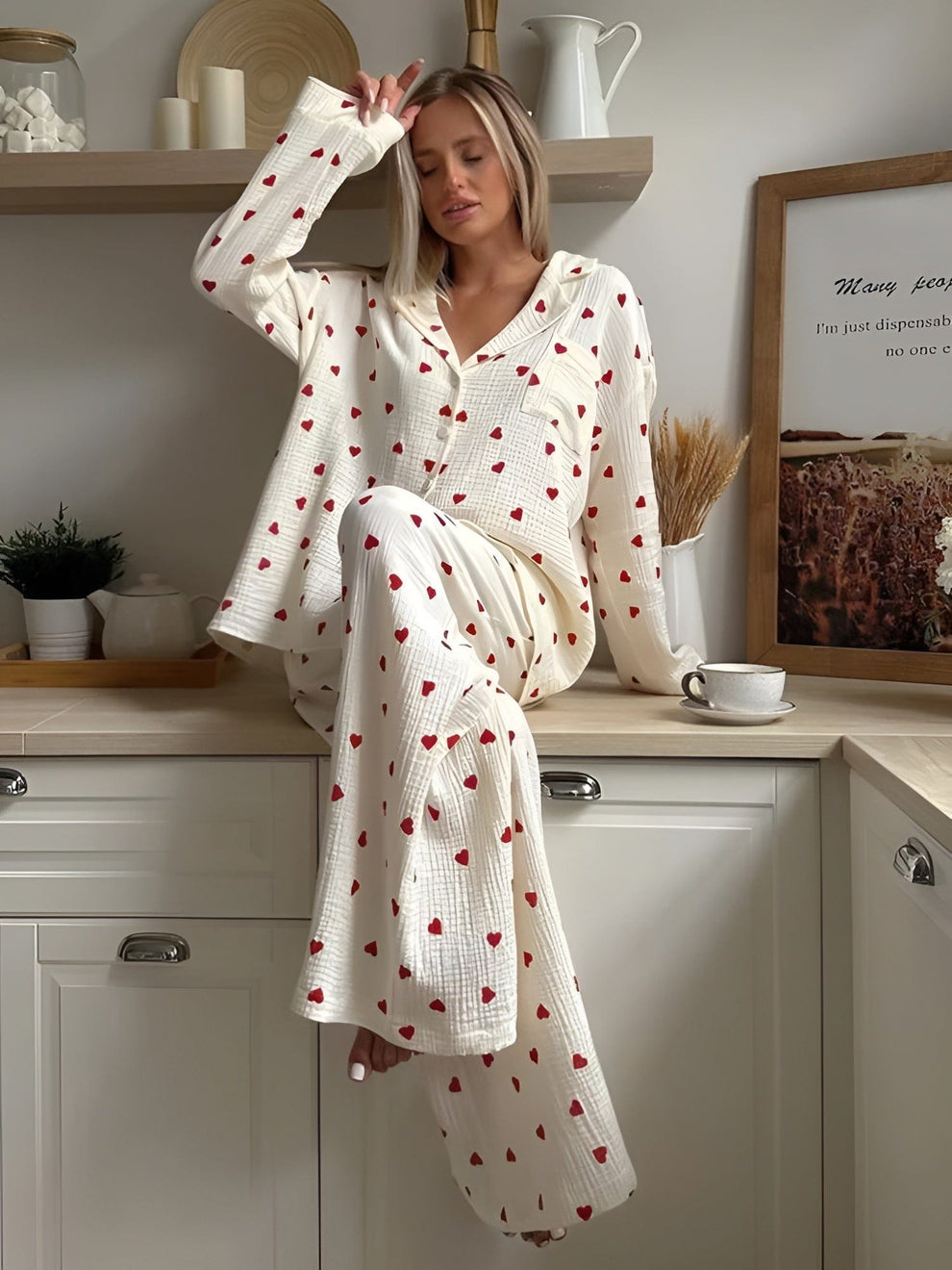 Women’s Heart Print Pajama Set – Comfortable and Stylish Lounge Sleepwear