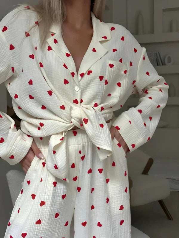 Women’s Heart Print Pajama Set – Comfortable and Stylish Lounge Sleepwear